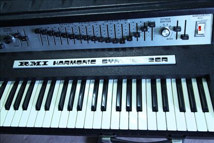 Rmi-Harmonic Synthesizer